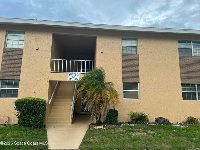 Building Photo - 3135 Shady Dell Ln Unit 134