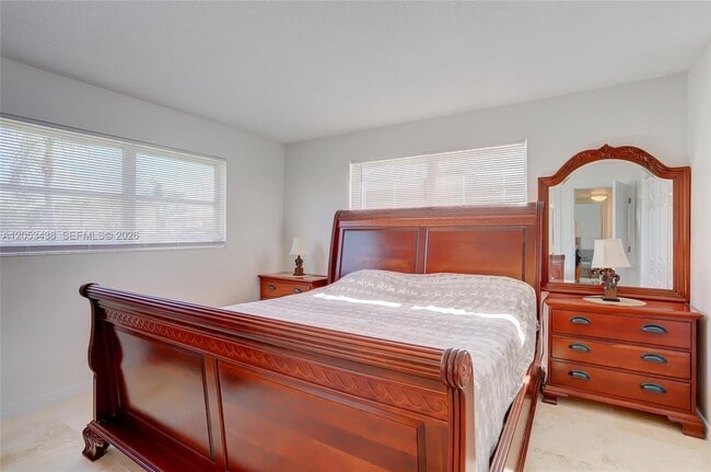 Photo - 2212 NE 1st Way Unit 101