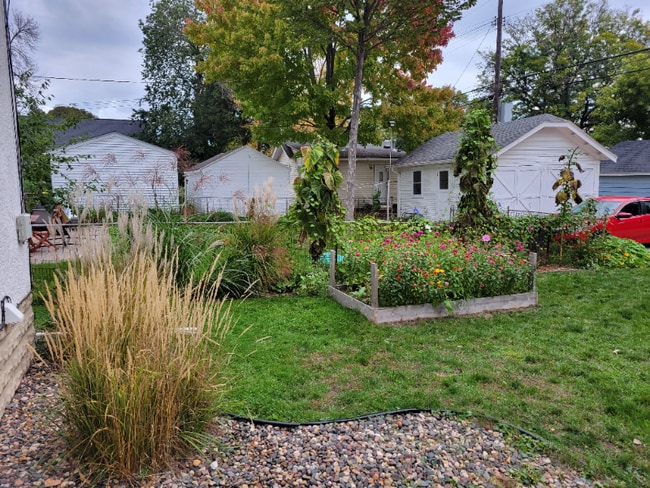 Photo - 4409 Nokomis Ave
