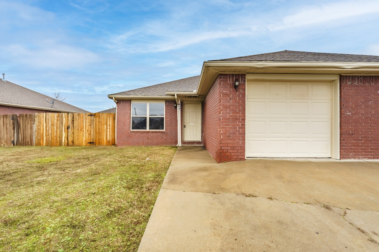 Photo - 417 E Southern Trace Dr (Rogers, AR)