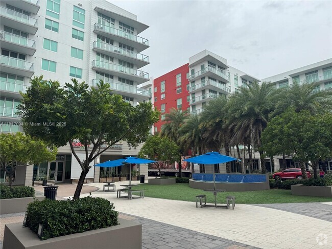 Building Photo - 7825 NW 107th Ave Unit 815 Rental