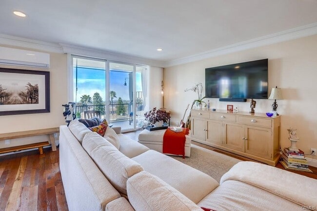 Photo - 201 S La Esperanza Unit r10