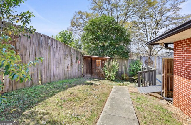 Photo - 102 Church St