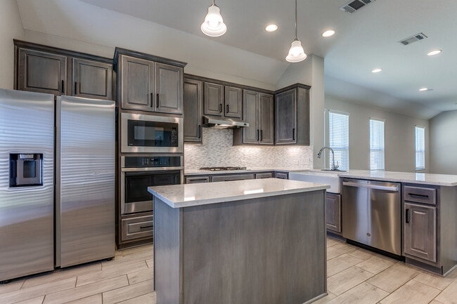 Photo - 14419 Rifleman Rd