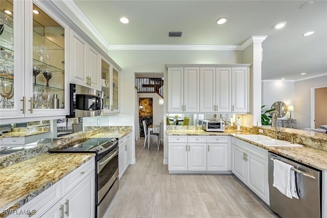 Building Photo - 6582 Monterey Point