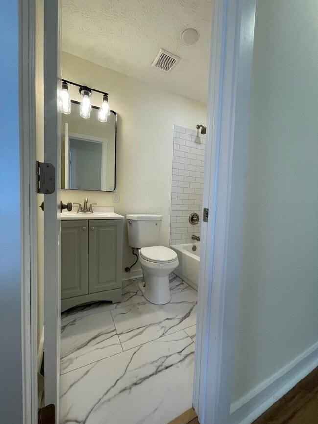 Photo - 6542 Red Coach Ln