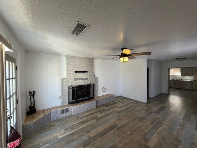 Photo - 2 Bed 2 Bath Home