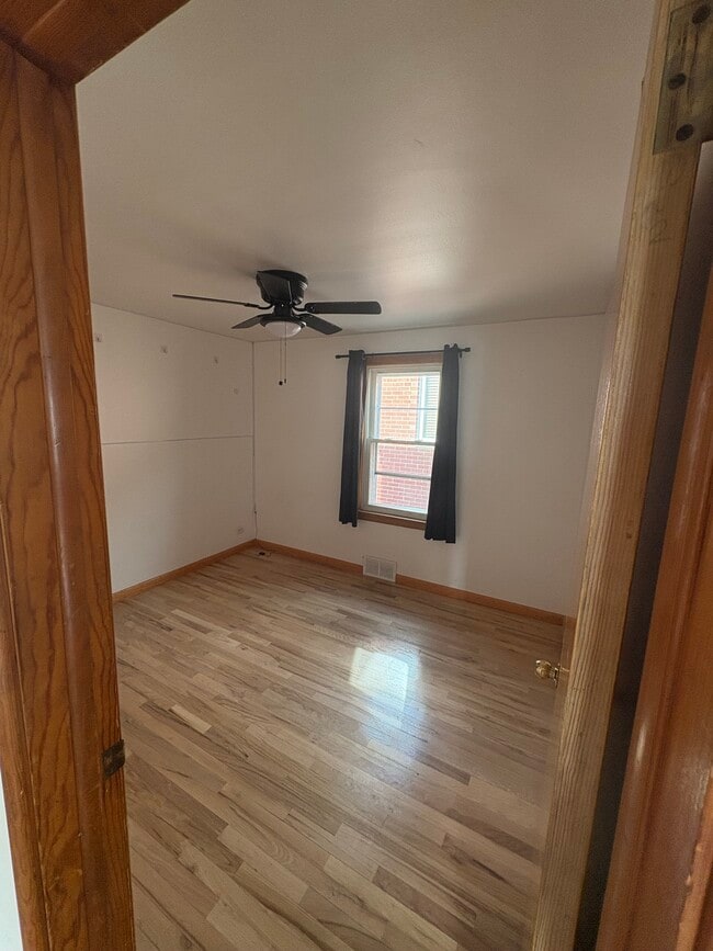 Photo - 6055 S Massasoit Ave Unit 2