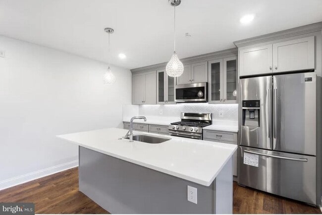 Building Photo - 41 W Wildey St Unit 1