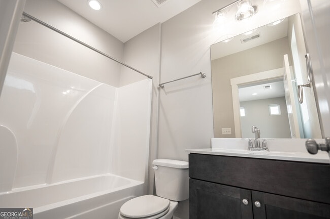 Photo - 708 Banton Dr NW