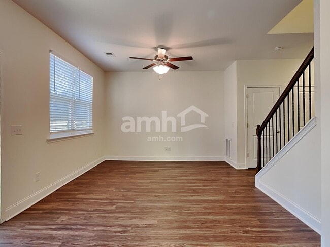 Photo - 1821 Produce Ln