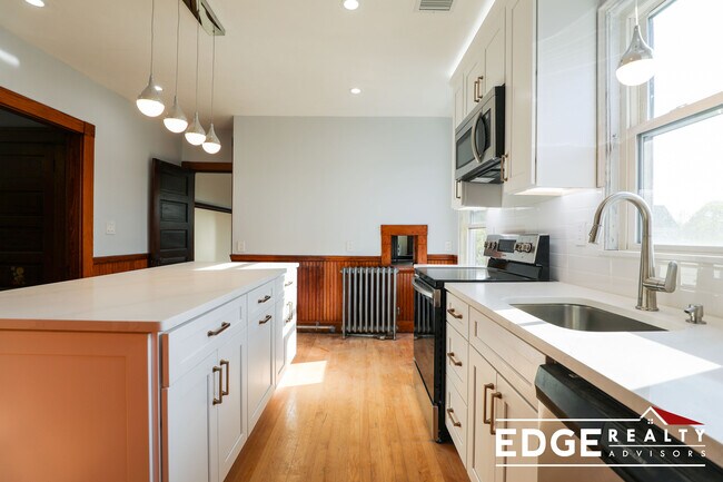 Photo - 81 Orange St Unit 3