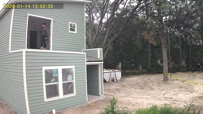 Building Photo - 2247 Parkin Rd