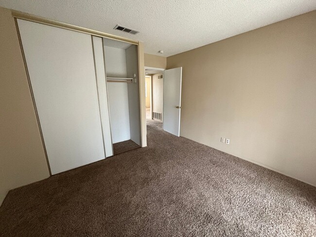 Photo - FOR RENT / 55+COMMUNITY Casa