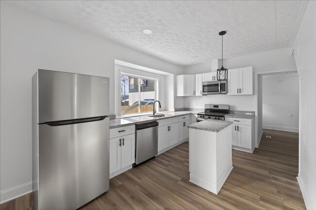 Photo - 218 S Walcott St