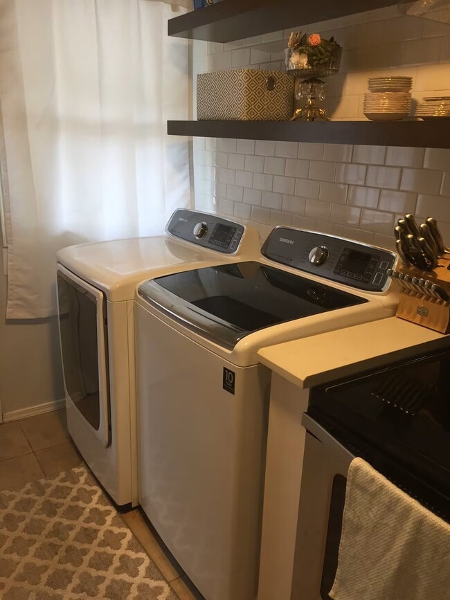 Photo - 2724 NW 23rd St