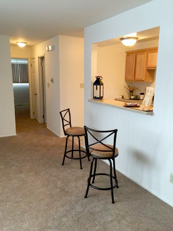 Photo - Arlington Apartments