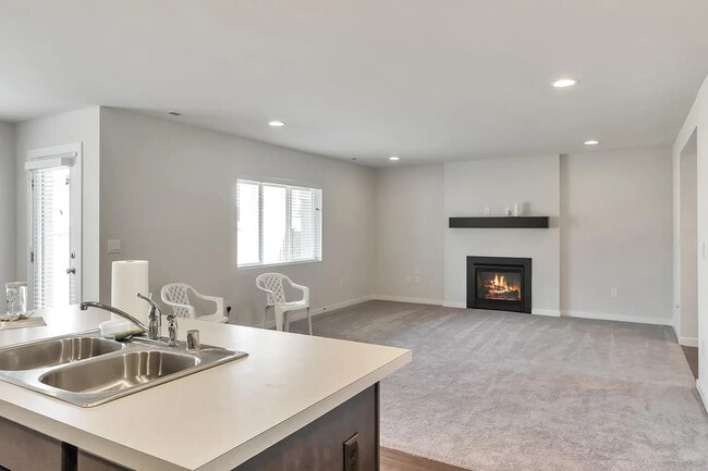 Photo - 8627 54th St NE