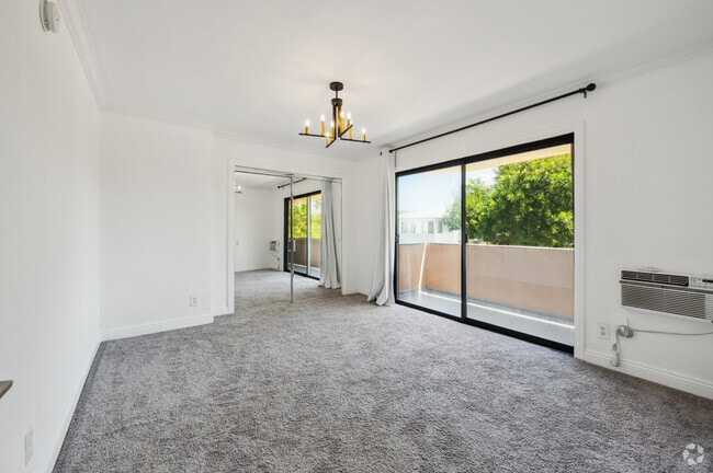 2BR, 2BA -1100SF - Sierra Bonita