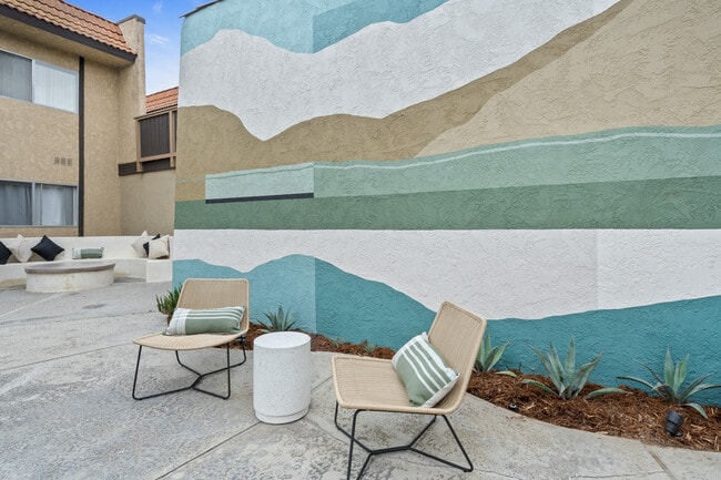 Photo - Tuscany Apartments