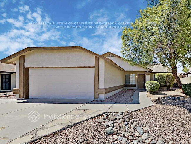 Building Photo - 3226 W Ross Ave