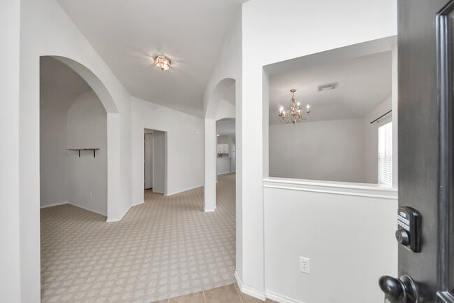Photo - 20418 Port Bishop Ln