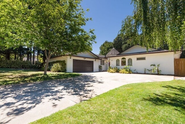 Building Photo - 1272 Windimer Dr