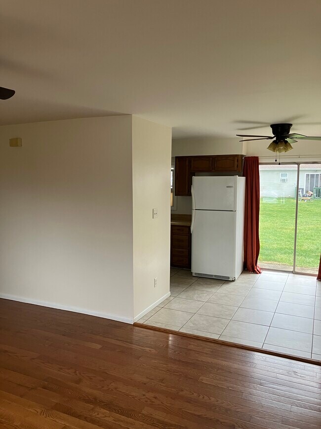 Photo - 31 North St Unit A