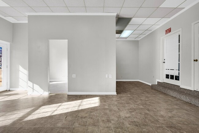 Photo - 463 Commerce St Unit #2