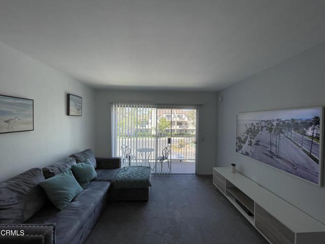 Photo - 397 E Surfside Dr