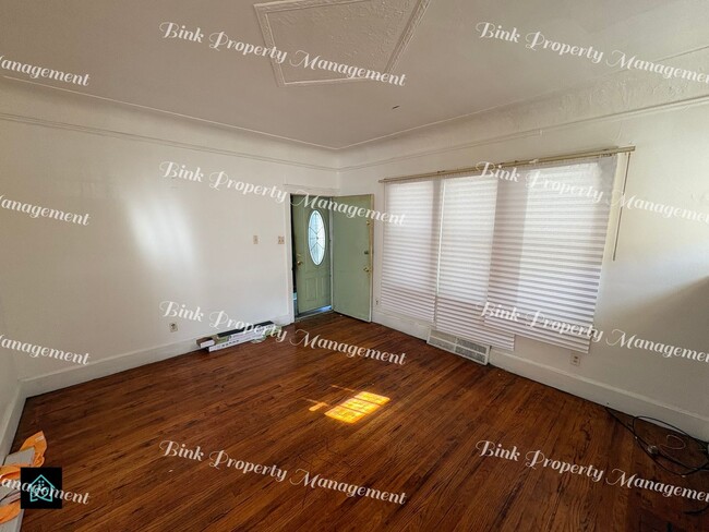 Photo - 2908 Fullerton Ave Unit 2908 Fullerton St  1