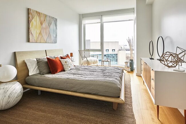 Photo - 600 W 57th St Unit 5