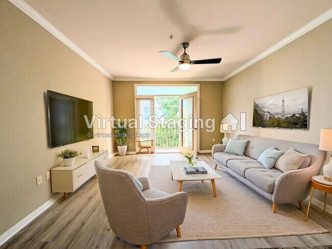 Building Photo - Clean, spacious renovated 1x1 with balconet