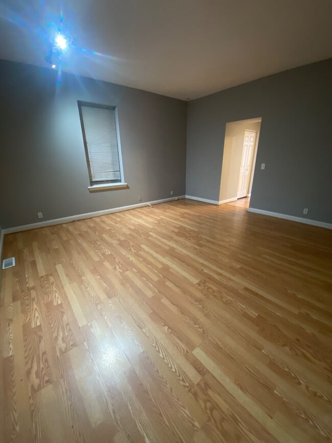 Photo - 913 Geyer Ave Unidad 913