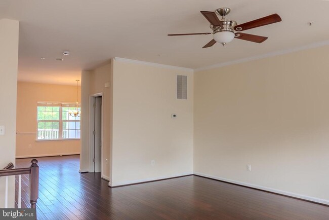 Photo - 726 Millhouse Dr