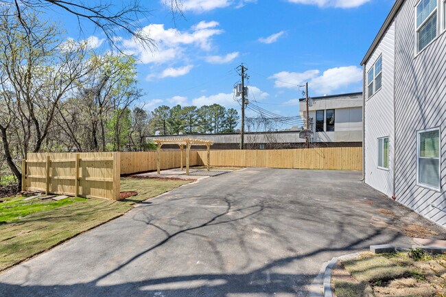 Photo - 120 Vulcan Rd