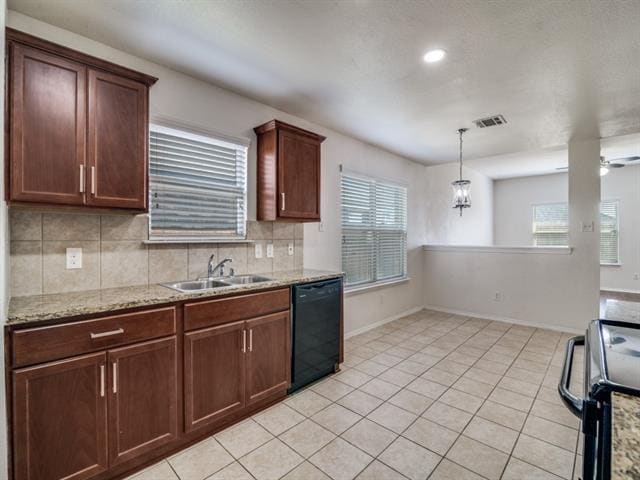 Photo - 2476 French St