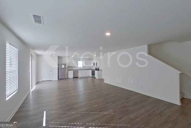 Photo - 112 Flat Rock Ml Trl