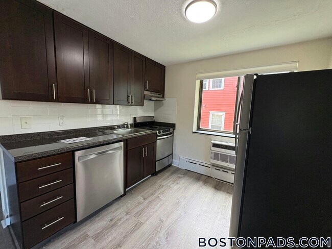 Photo - 9 Chester St Unit 28