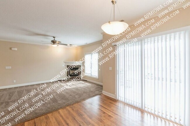 Photo - 14105 Airline Ave Unidad 7