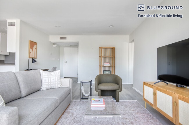 Photo - 616 N Sweetzer Ave Unit SI FL3-ID520