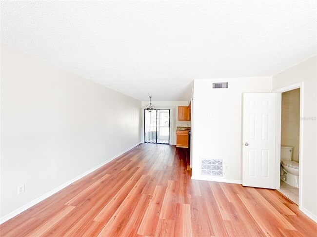 Photo - 2017 N Kelley Ave