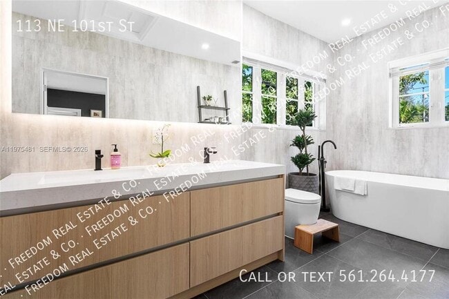 Photo - 113 NE 101st St