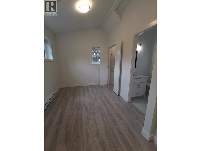Photo - 3551 W 17th Ave