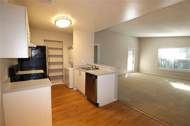 Photo - 8122 45th Ct E Unit 7