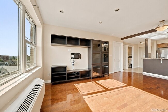 Photo - 40-40 75th St Unit 7D