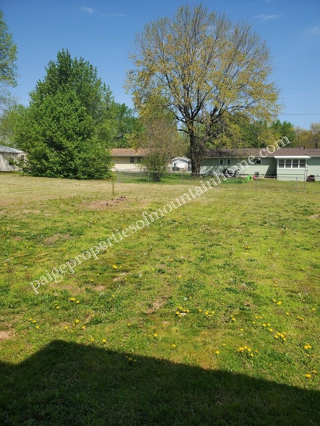 Photo - 517/519 E. 13th Street Unit 517