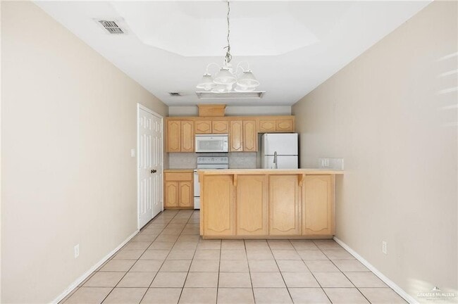 Photo - 18 W Prosperity Dr Unit 1