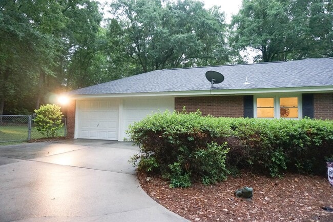 Photo - 116 Princeton Ln