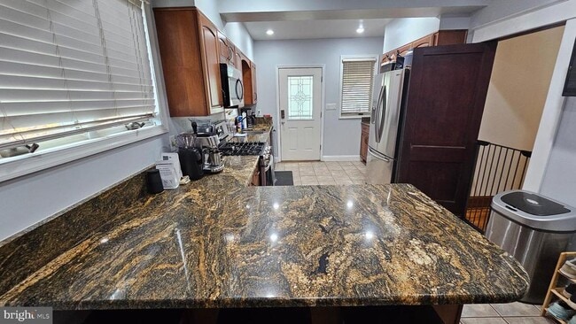 Photo - 205 3rd Ave SW